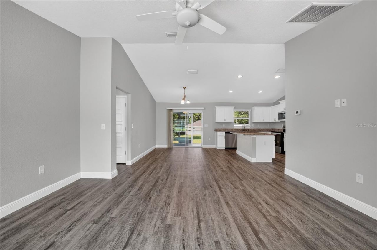 28 Oak Circle , Ocala, FL 34472 Photo