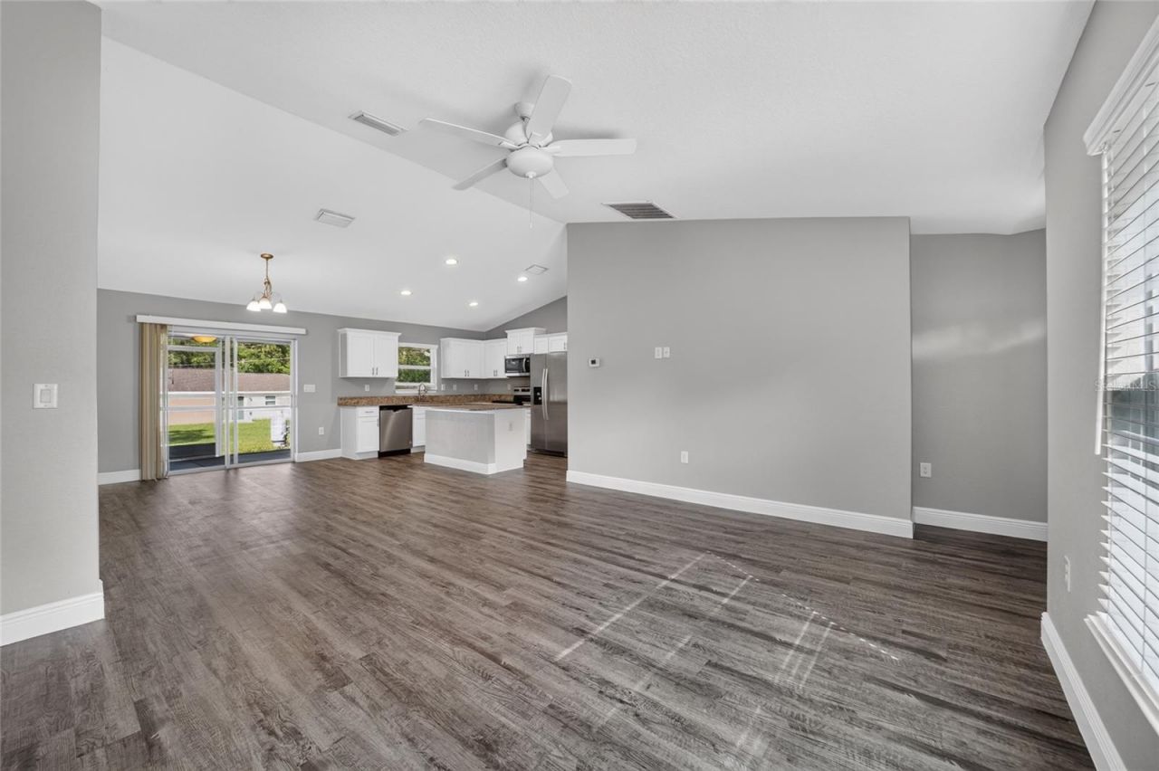 28 Oak Circle , Ocala, FL 34472 Photo