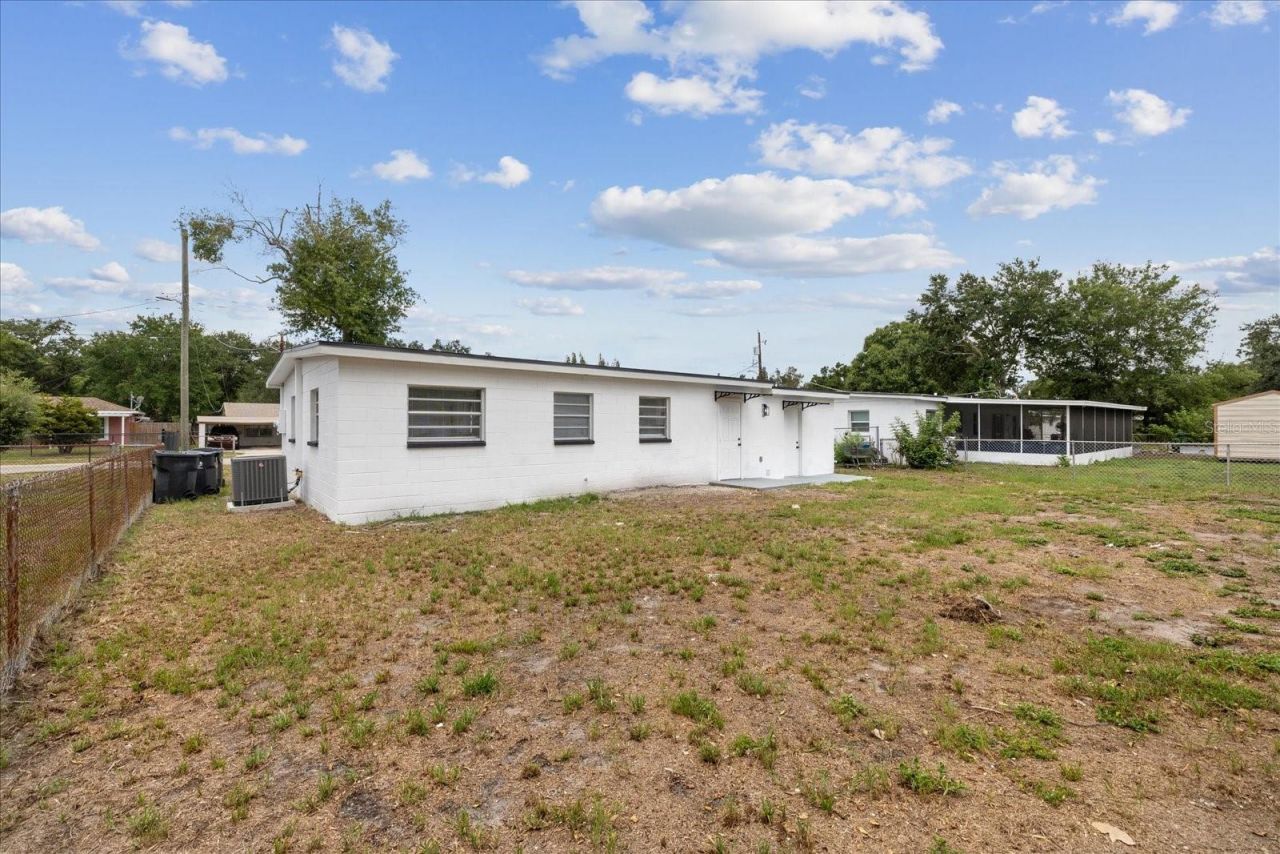 4922 S 82nd Street , Tampa, FL 33619 Photo