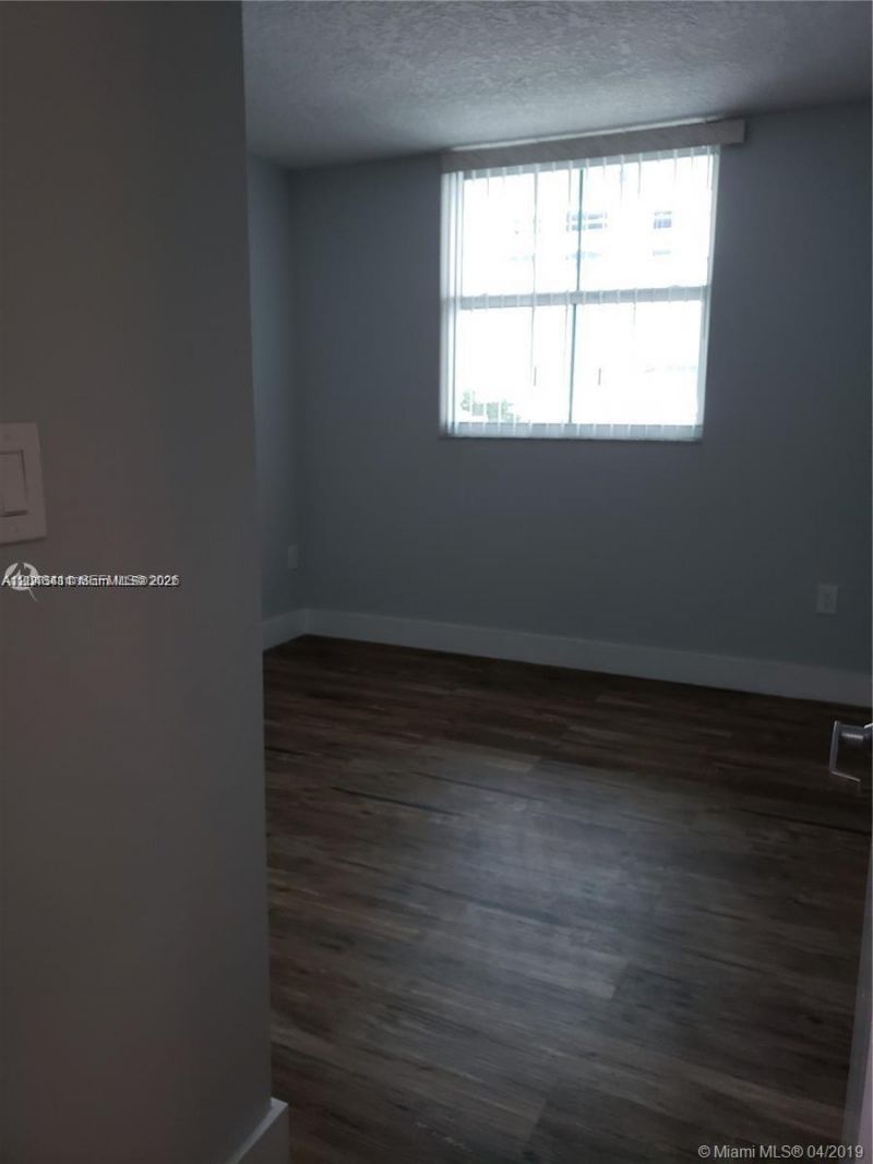 104 SW 9th St , Unit 304, Miami, FL 33130 Photo