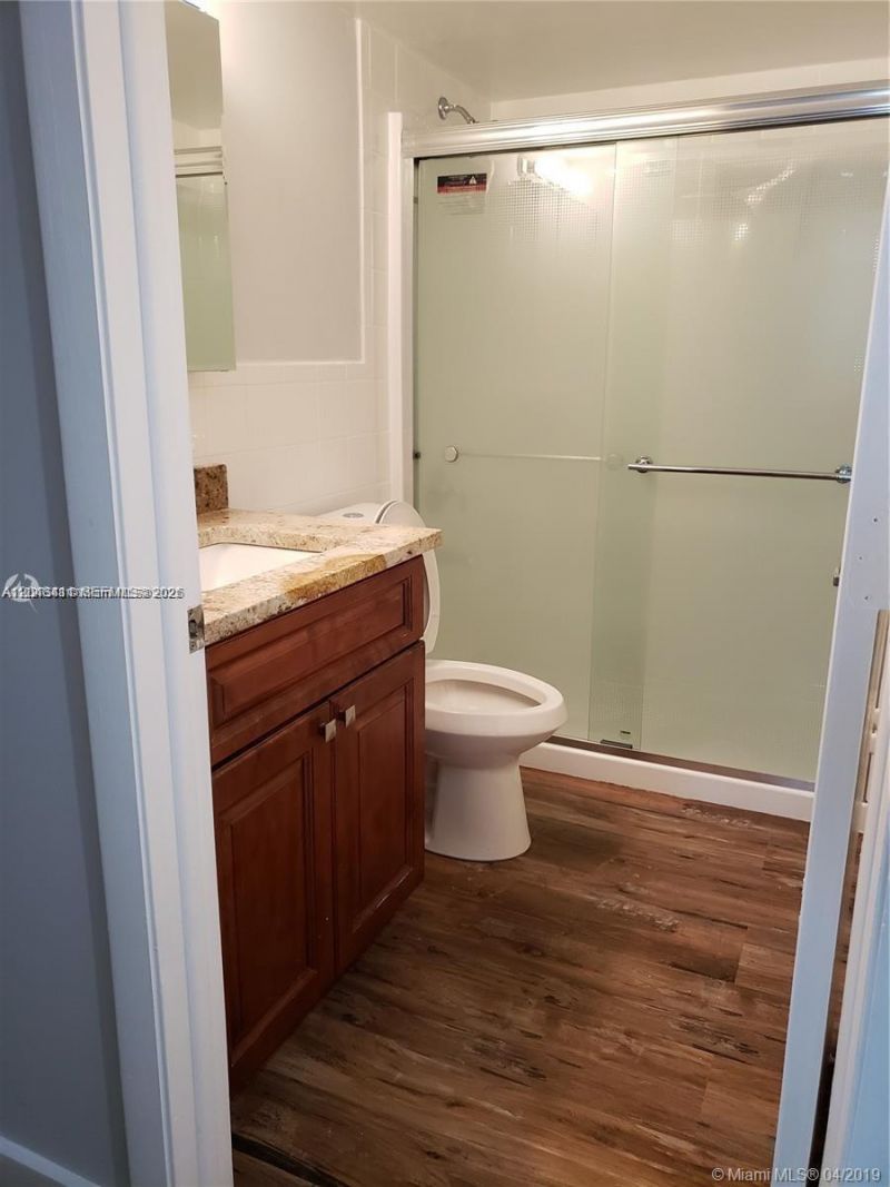 104 SW 9th St , Unit 304, Miami, FL 33130 Photo
