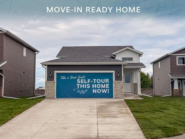 854 1 Avenue S, Horace, ND 58047