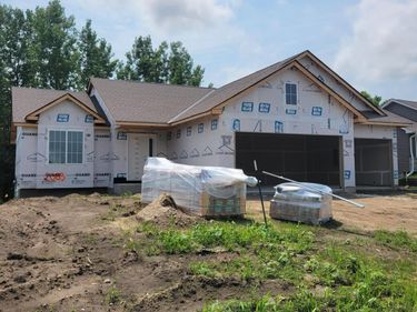 2083 River Bend Trail, Mayer, MN 55360