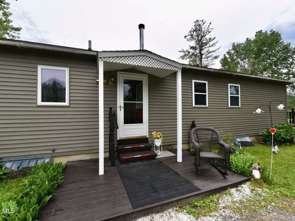1252 Midline Road, Amsterdam, NY 12010