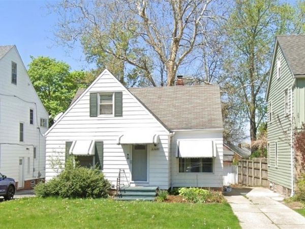 3709 Woodridge Road , Cleveland Heights, OH 44121