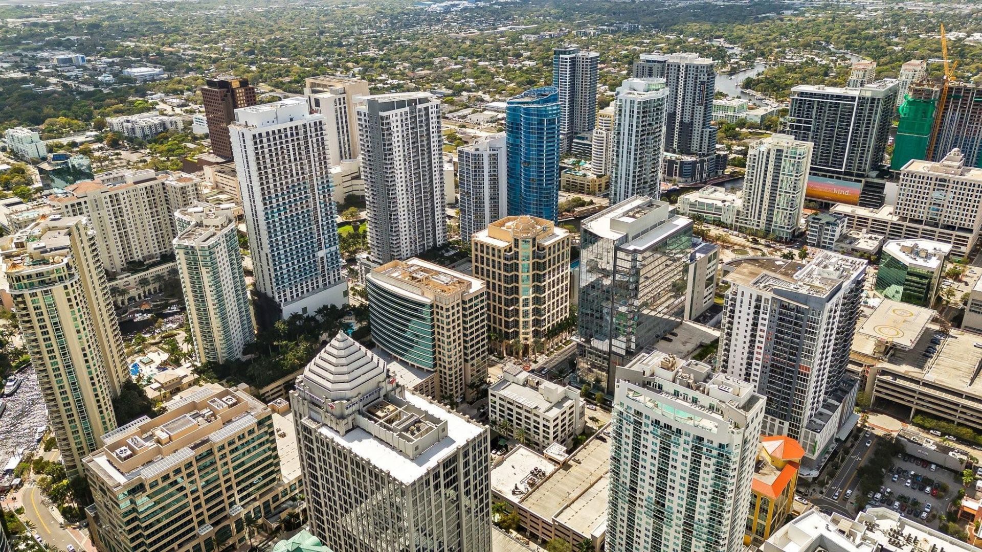 350 SE 2nd Street, Unit 2960, Fort Lauderdale, FL 33301 Photo