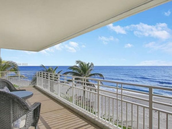 350 S Beach Road, Unit 401, Tequesta, FL 33469