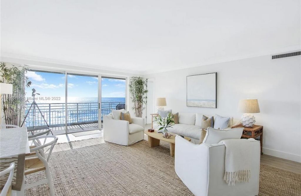 350 S Beach Road, Unit 401, Tequesta, FL 33469 Photo