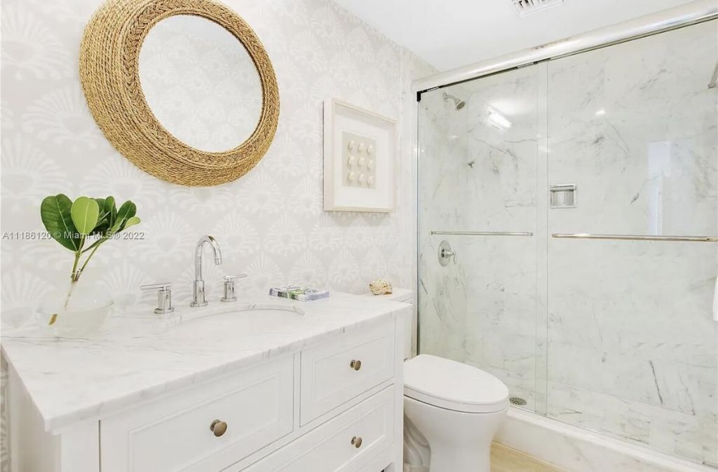 350 S Beach Road, Unit 401, Tequesta, FL 33469 Photo