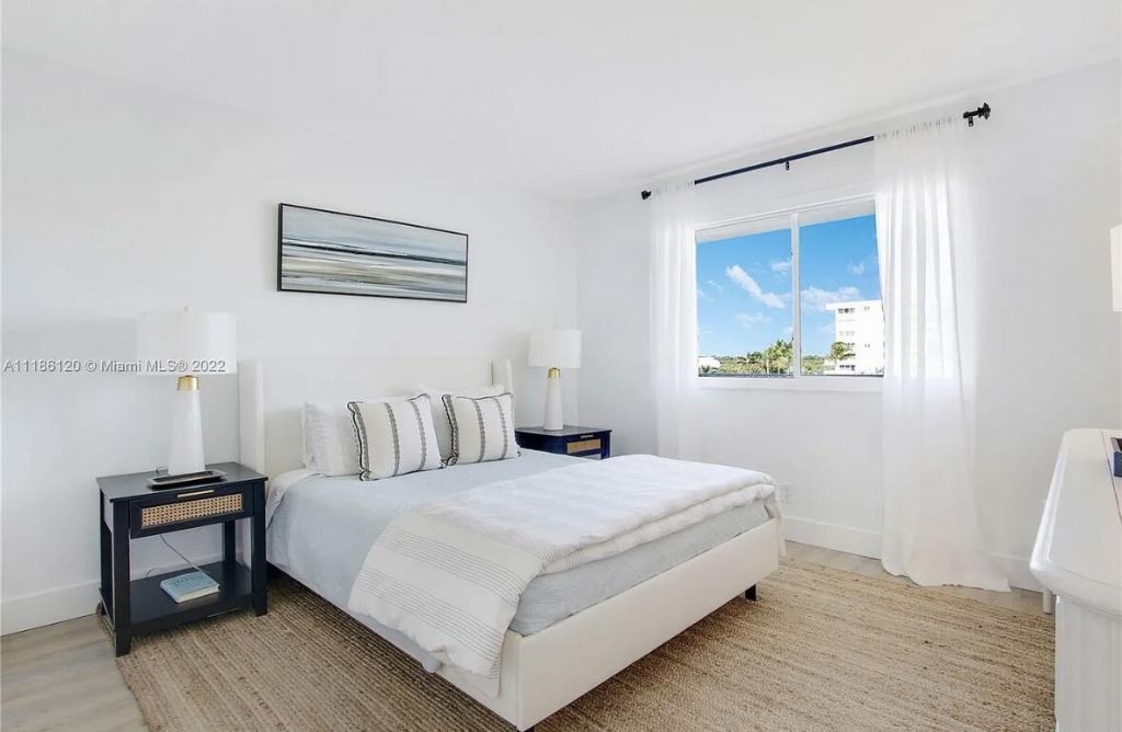 350 S Beach Road, Unit 401, Tequesta, FL 33469 Photo
