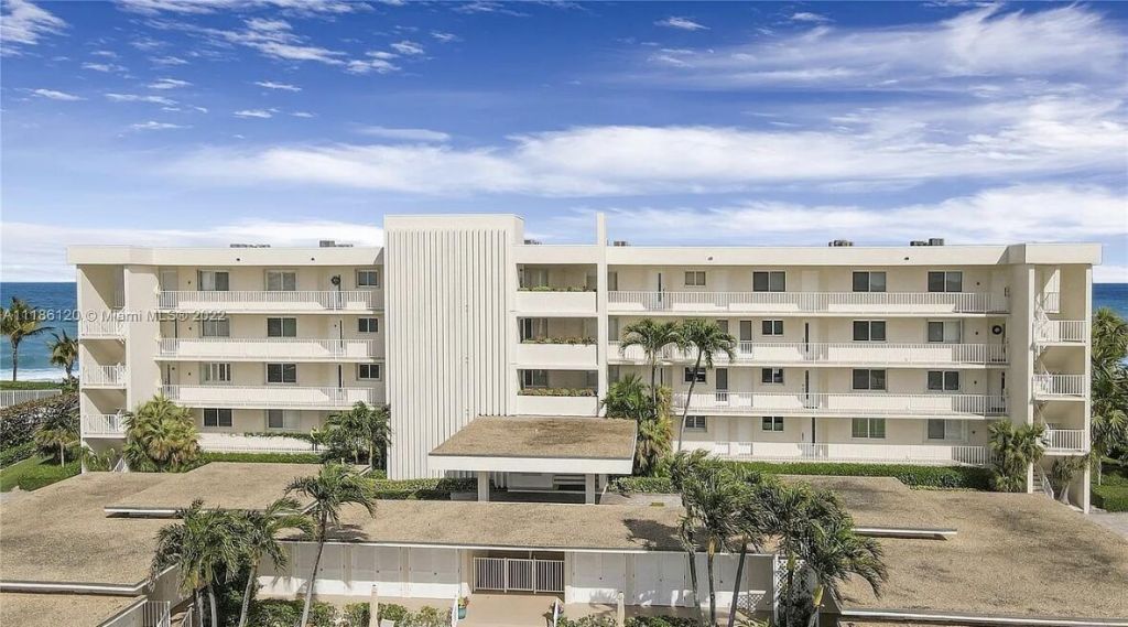 350 S Beach Road, Unit 401, Tequesta, FL 33469 Photo