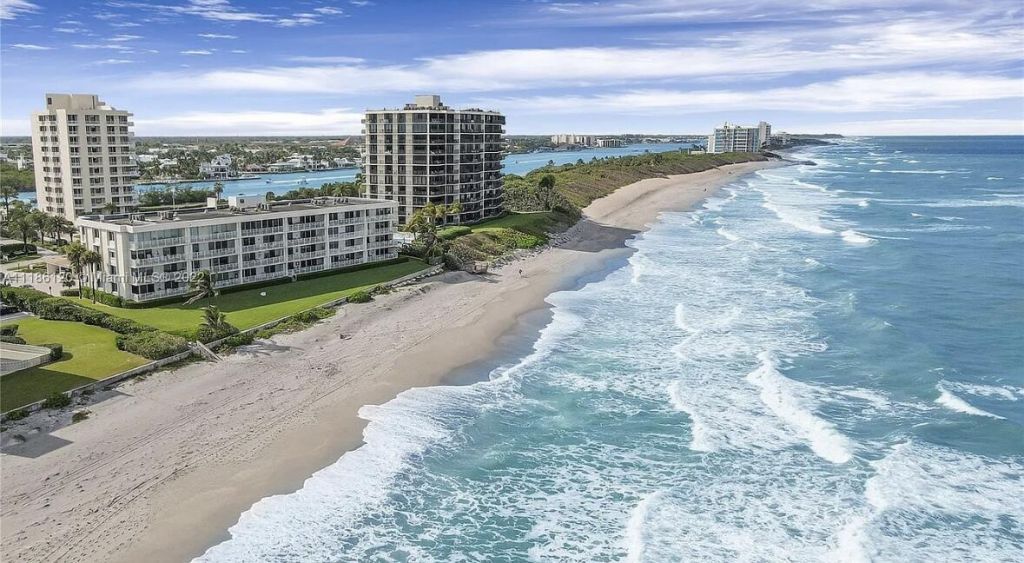350 S Beach Road, Unit 401, Tequesta, FL 33469 Photo