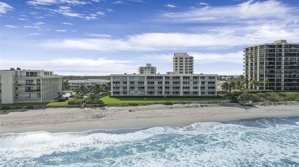350 S Beach Road, Unit 401, Tequesta, FL 33469 Photo