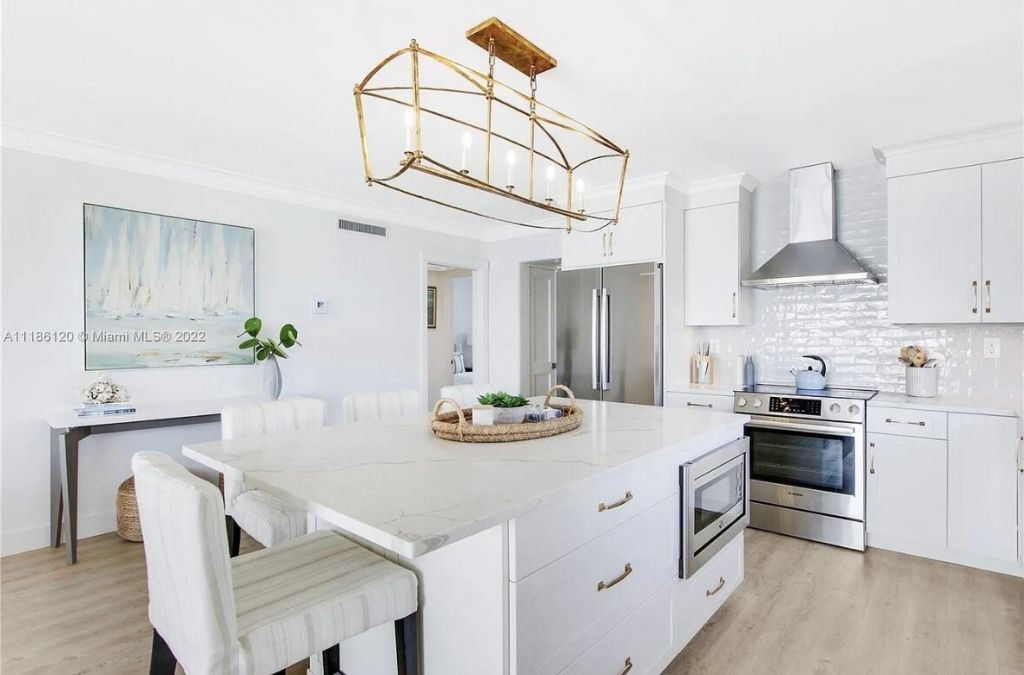 350 S Beach Road, Unit 401, Tequesta, FL 33469 Photo