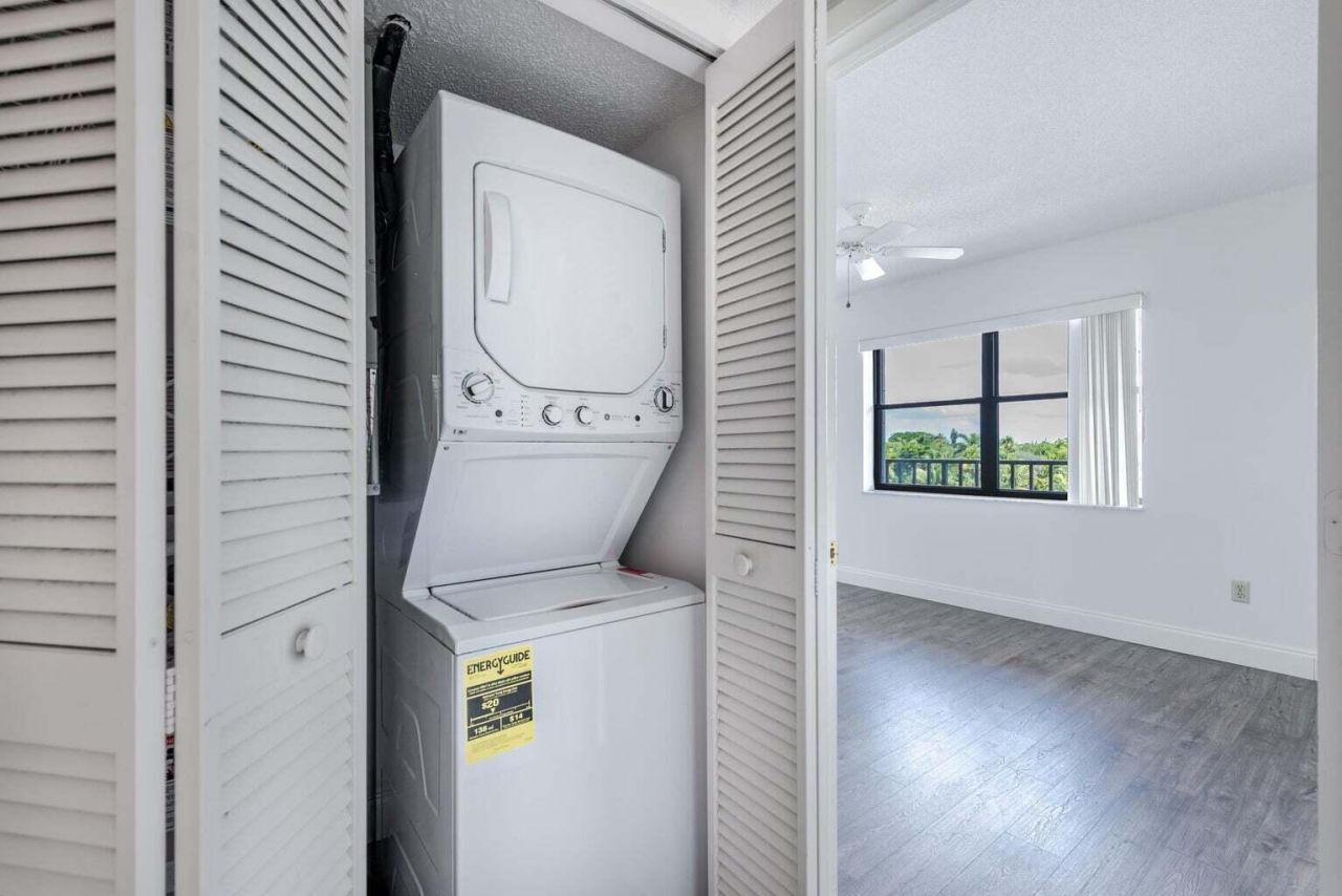 896 N Federal Highway, Unit 527, Lantana, FL 33462 Photo