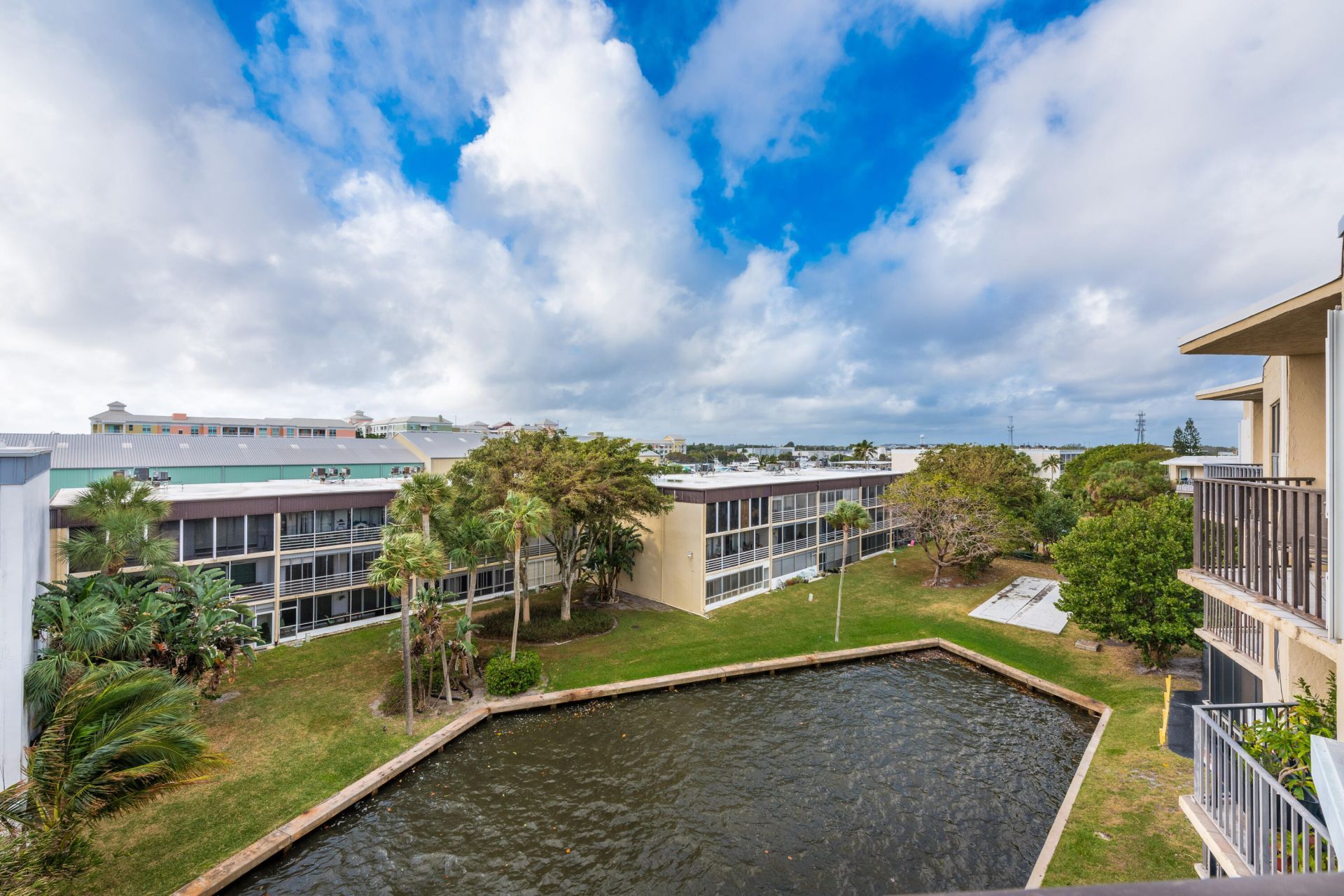 896 N Federal Highway, Unit 527, Lantana, FL 33462 Photo