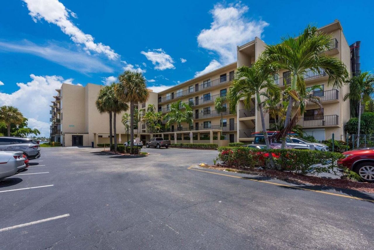 896 N Federal Highway, Unit 527, Lantana, FL 33462 Photo