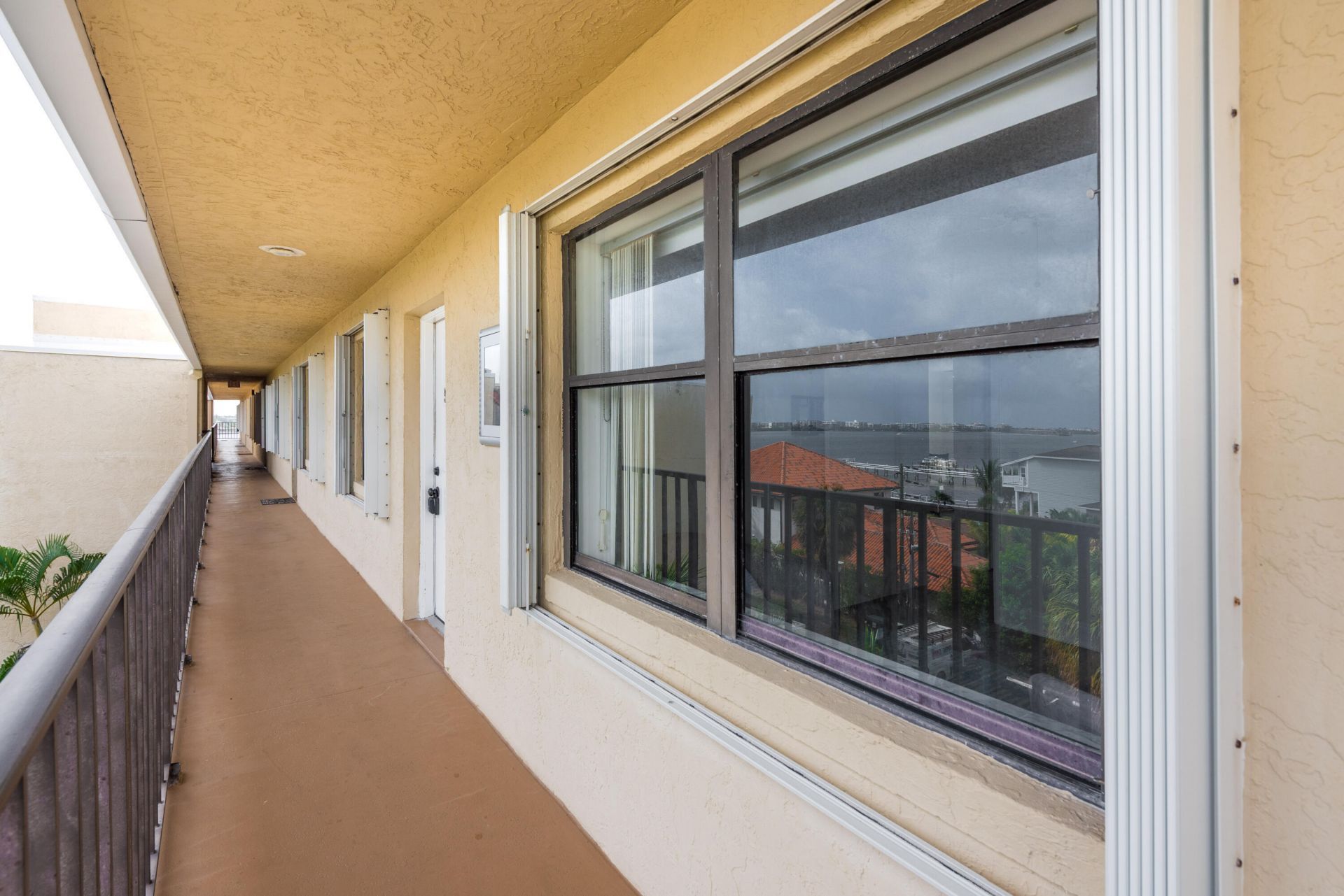 896 N Federal Highway, Unit 527, Lantana, FL 33462 Photo