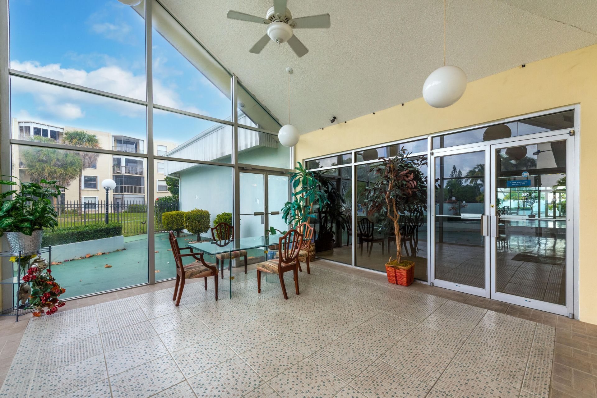 896 N Federal Highway, Unit 527, Lantana, FL 33462 Photo
