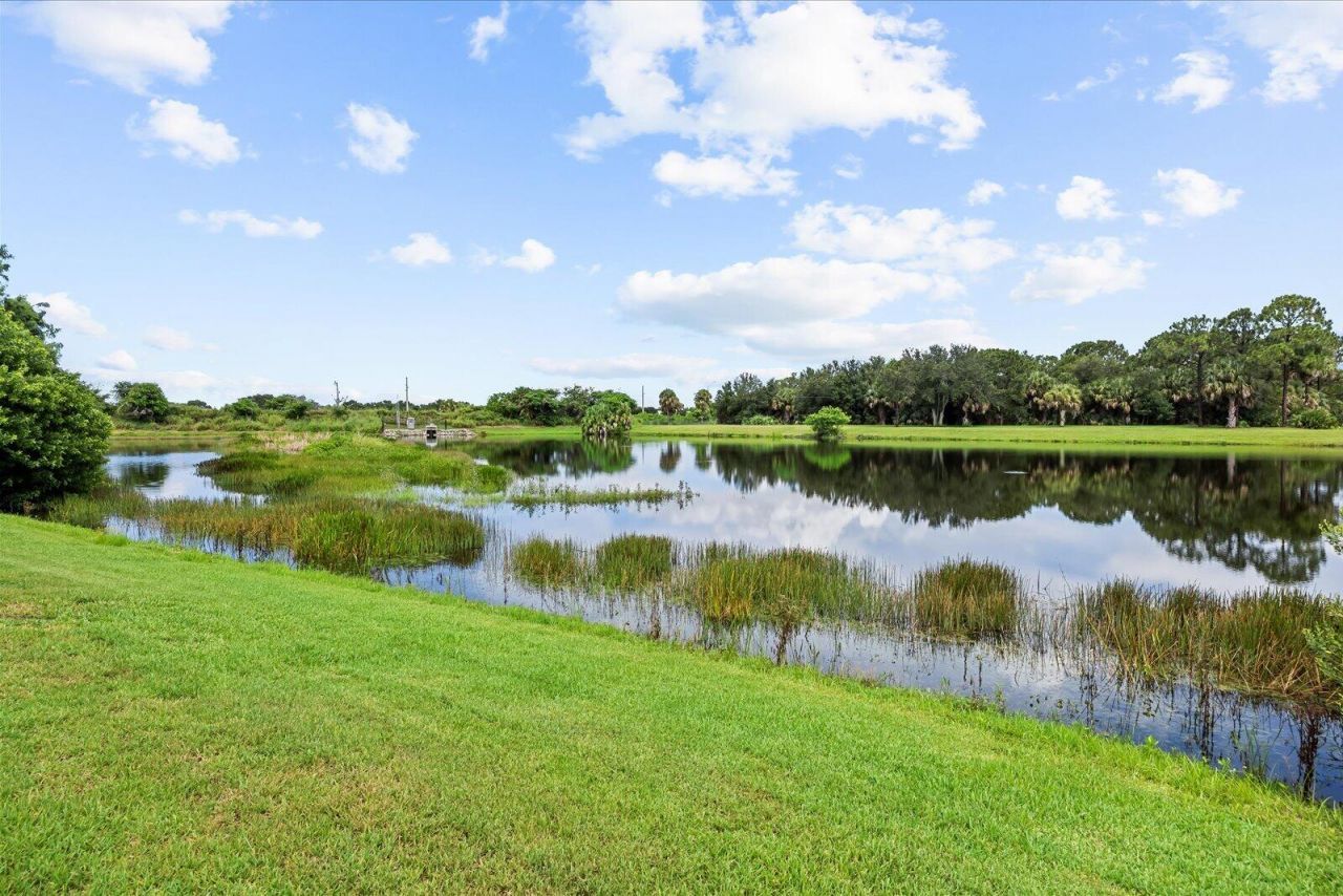 535 SW Lake Manatee Way, Port Saint Lucie, FL 34986 Photo