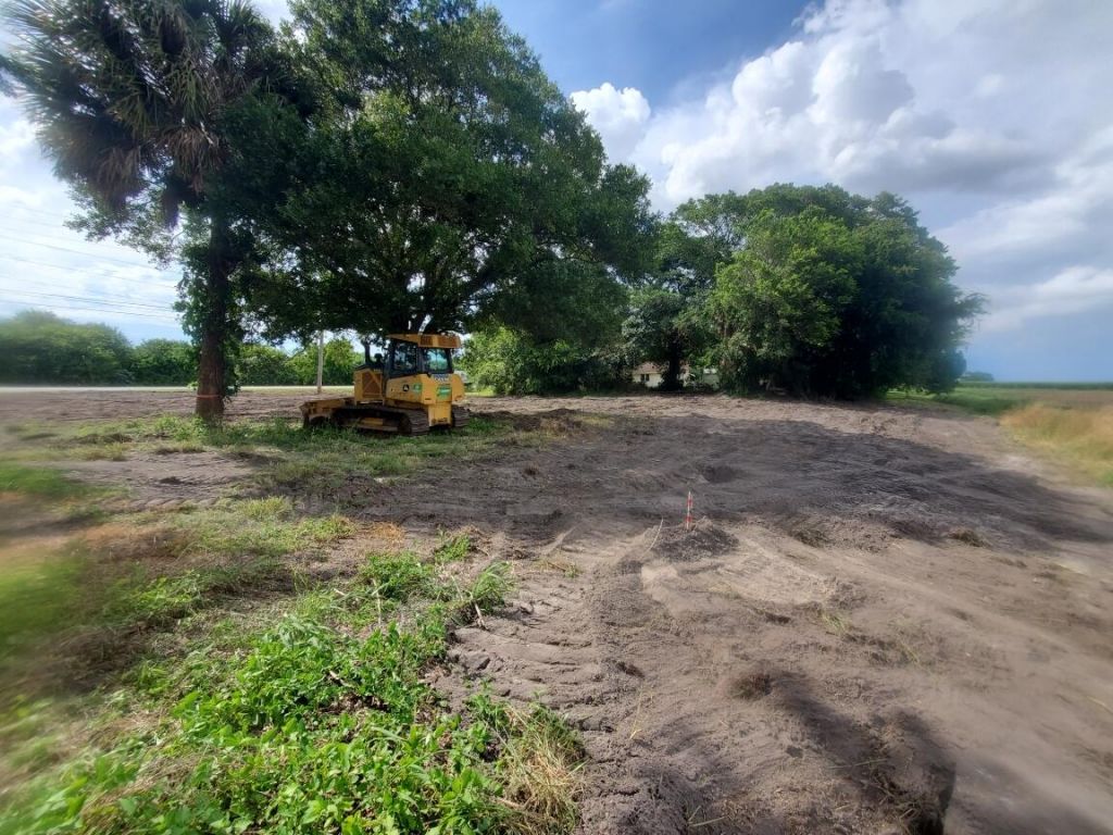 14744 Us Highway 441 Highway, Canal Point, FL 33438 Photo