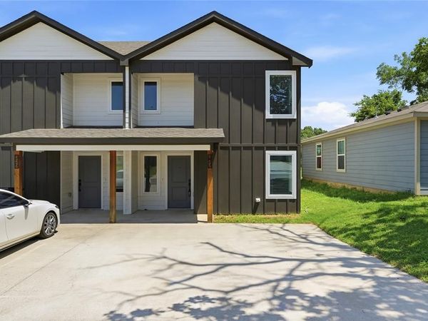 227 W Bond Street , Denison, TX 75020