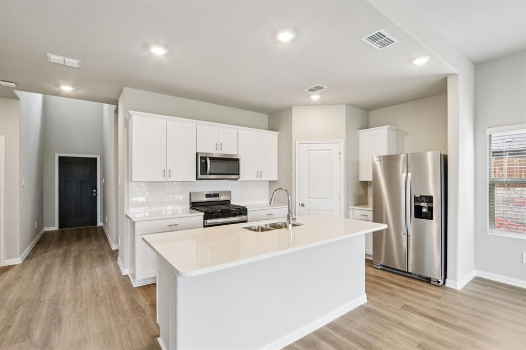 1567 Coldwater Way, Crandall, TX 75114 Main Photo