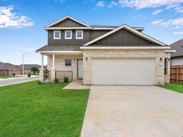 3644 SPACE CLOUD DR, New Braunfels, TX 78130