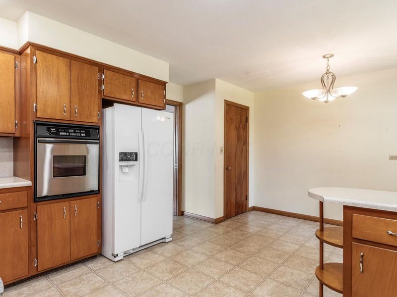 36 W 9th Street, Dresden, OH 43821 Photo 8
