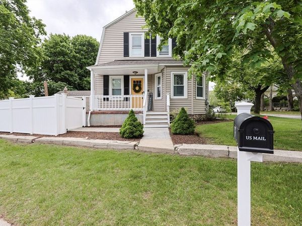871 Wildwood Rd, New Bedford, MA 02745