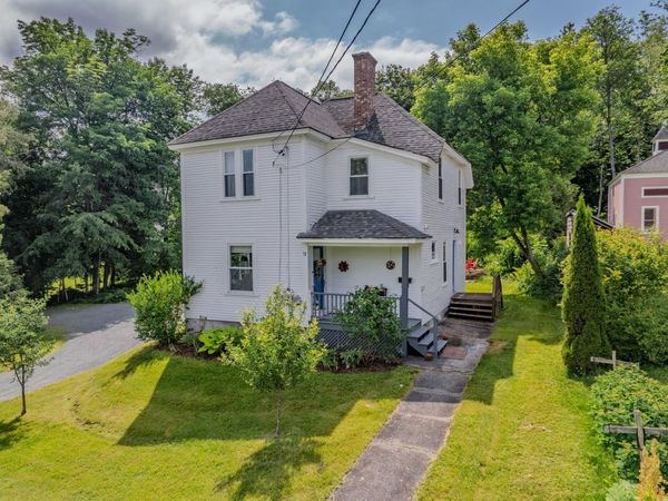 12 Governors Terrace, Lancaster, NH 03584