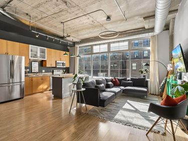 918 3rd Street N, Unit 203, Minneapolis, MN 55401