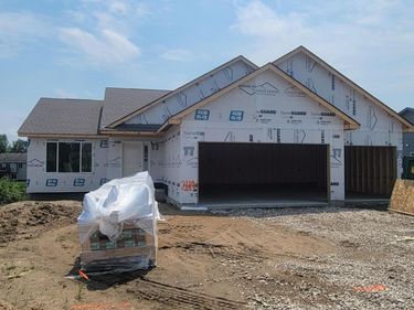 2119 River Bend Trail, Mayer, MN 55360