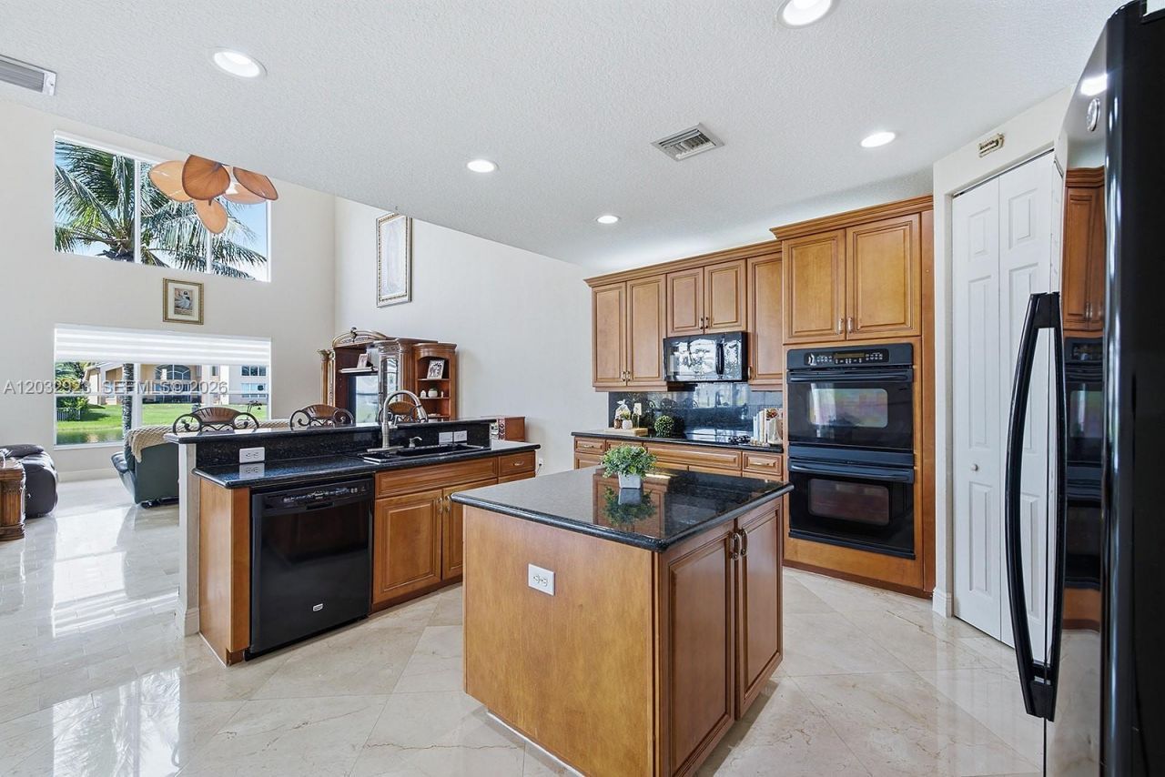18543 SW 49th St, Miramar, FL 33029 Photo