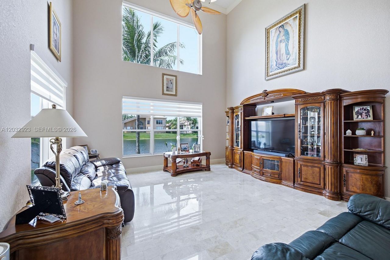 18543 SW 49th St, Miramar, FL 33029 Photo