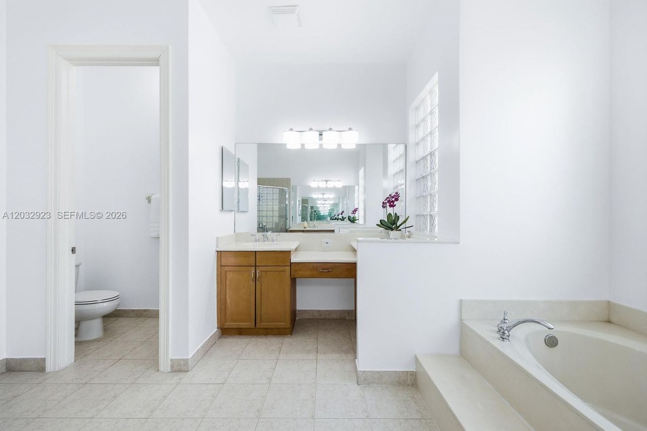 18543 SW 49th St, Miramar, FL 33029 Photo