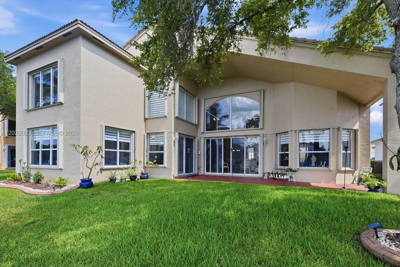 18543 SW 49th St, Miramar, FL 33029 Photo