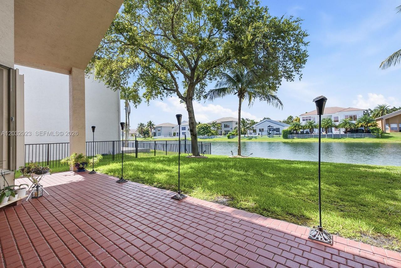 18543 SW 49th St, Miramar, FL 33029 Photo