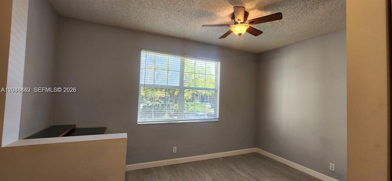 211 Mallory Ct, Unit 211+ DEN/O, Weston, FL 33326 Photo