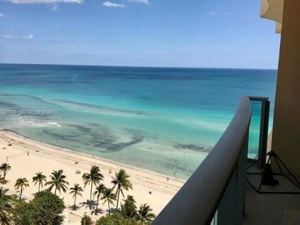 2501 S Ocean Dr , Unit PH05, Hollywood, FL 33019