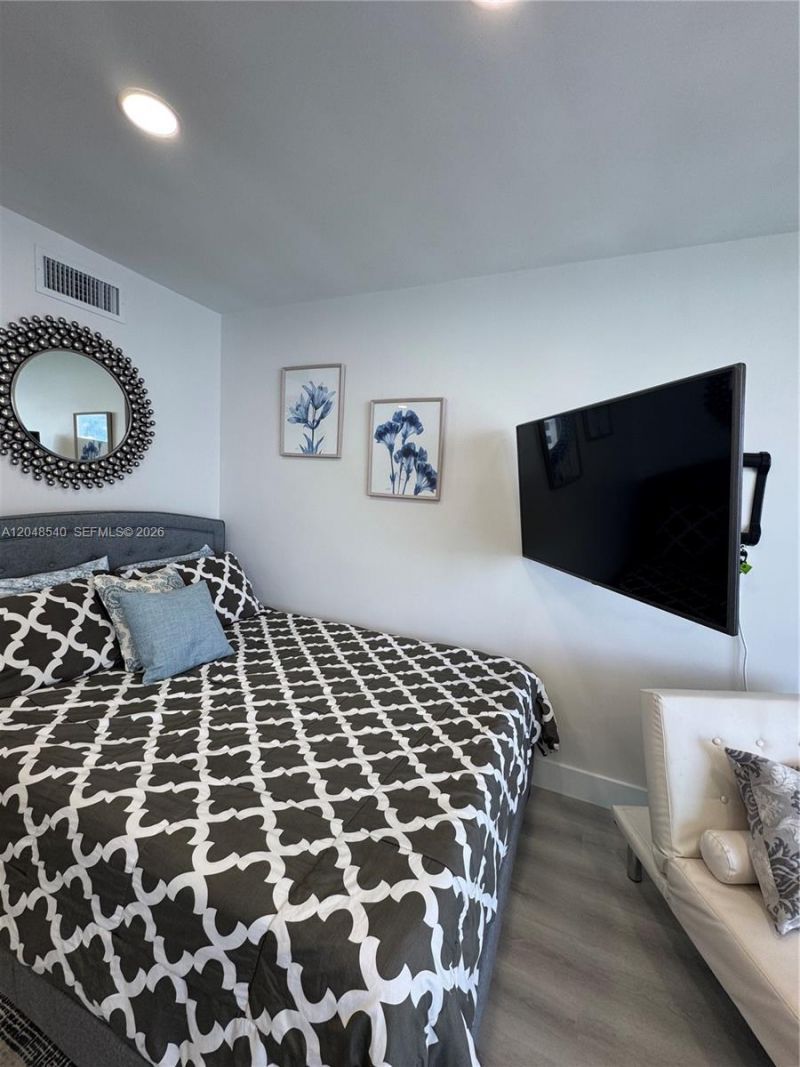 2501 S Ocean Dr , Unit PH05, Hollywood, FL 33019 Photo