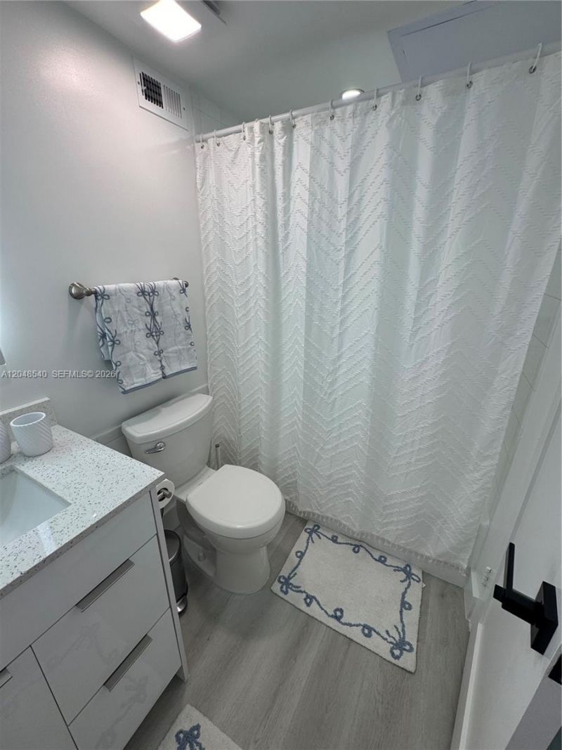2501 S Ocean Dr , Unit PH05, Hollywood, FL 33019 Photo