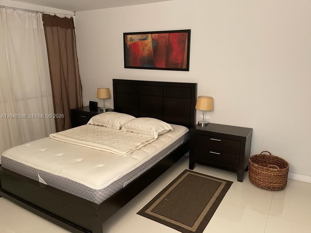 5701 Collins Ave , Unit 1411, Miami Beach, FL 33140 Photo