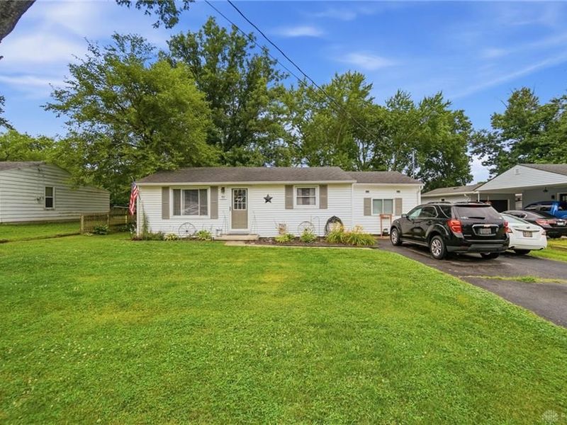157 Montgomery Avenue, Carlisle, OH 45005 Photo 2