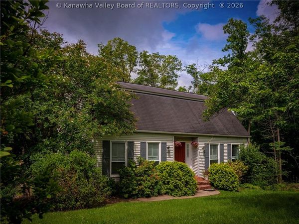 115 RIDGEWOOD FOREST Road, St Albans, WV 25177
