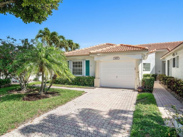 6192 Floral Lakes Drive, Delray Beach, FL 33484