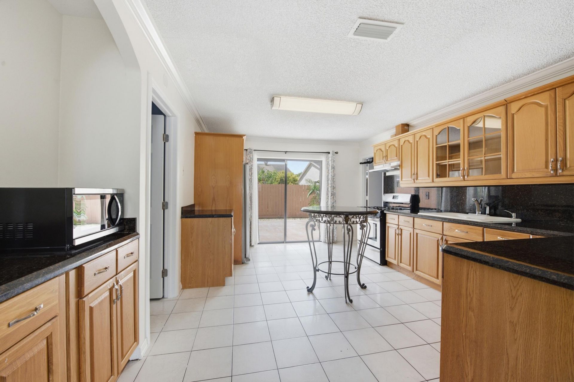 5814 Ithaca Circle E, Lake Worth, FL 33463 Photo
