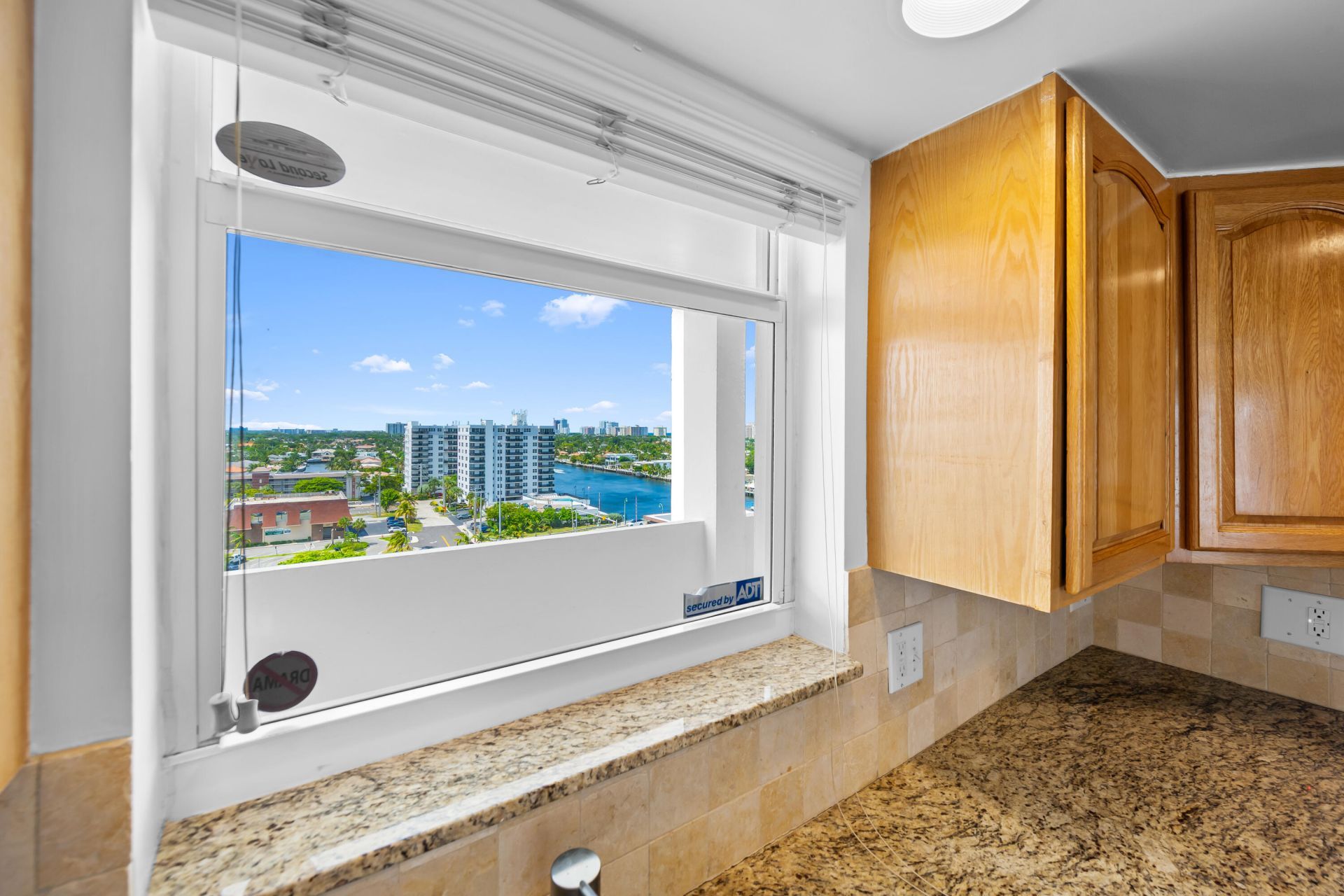 3100 NE 49th Street, Unit 1109, Fort Lauderdale, FL 33308 Photo