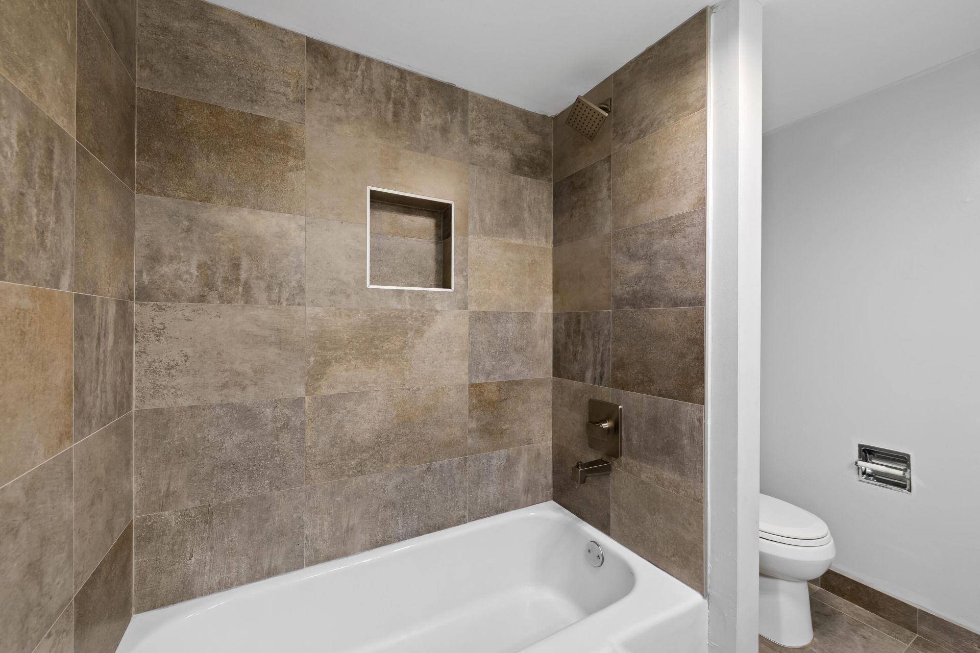 3100 NE 49th Street, Unit 1109, Fort Lauderdale, FL 33308 Photo