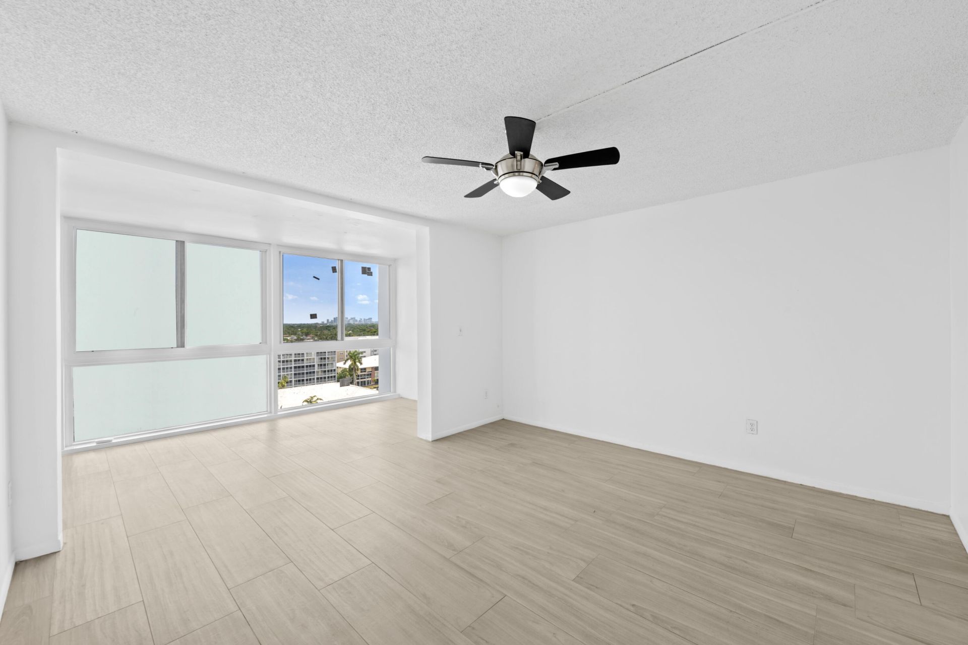 3100 NE 49th Street, Unit 1109, Fort Lauderdale, FL 33308 Photo